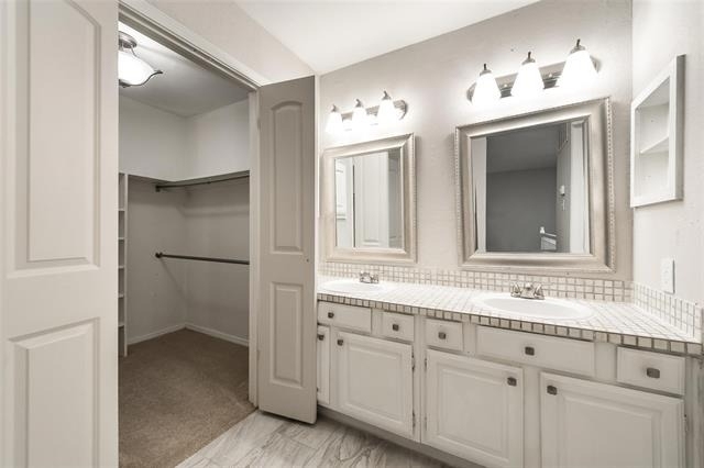 18240 Midway Road - Photo 19