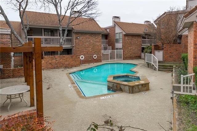 18240 Midway Road - Photo 28
