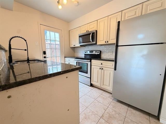 14003 Brookgreen Drive - Photo 13