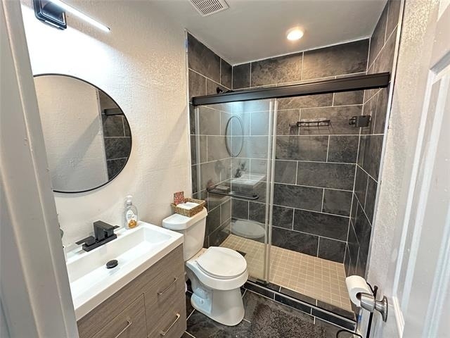 809 W Broadus Avenue - Photo 3