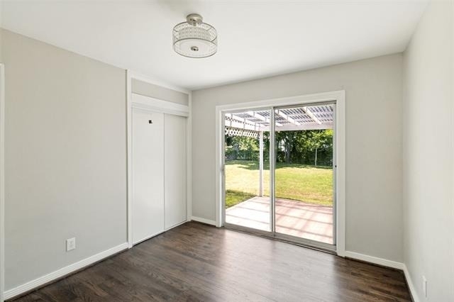 11524 Strand Street - Photo 16