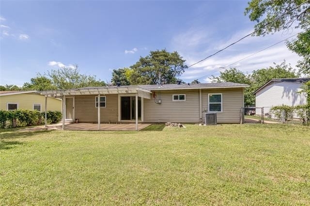 11524 Strand Street - Photo 17