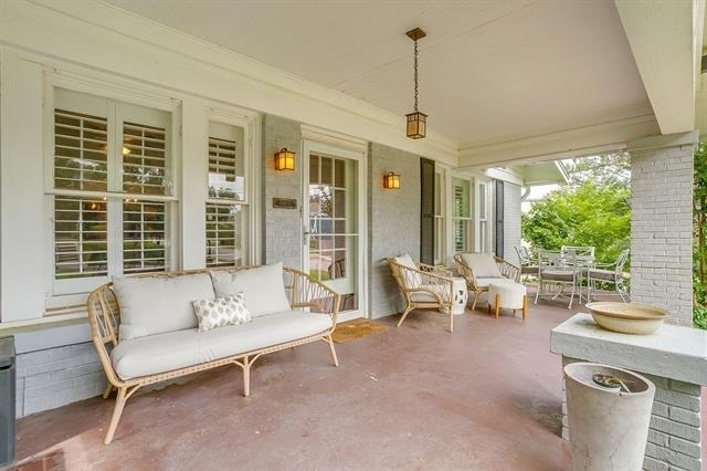2200 W Magnolia Avenue - Photo 2