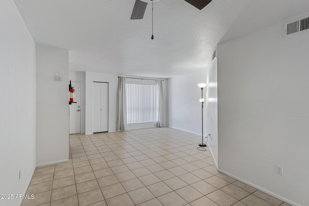 11640 N 51st Avenue - Photo 4
