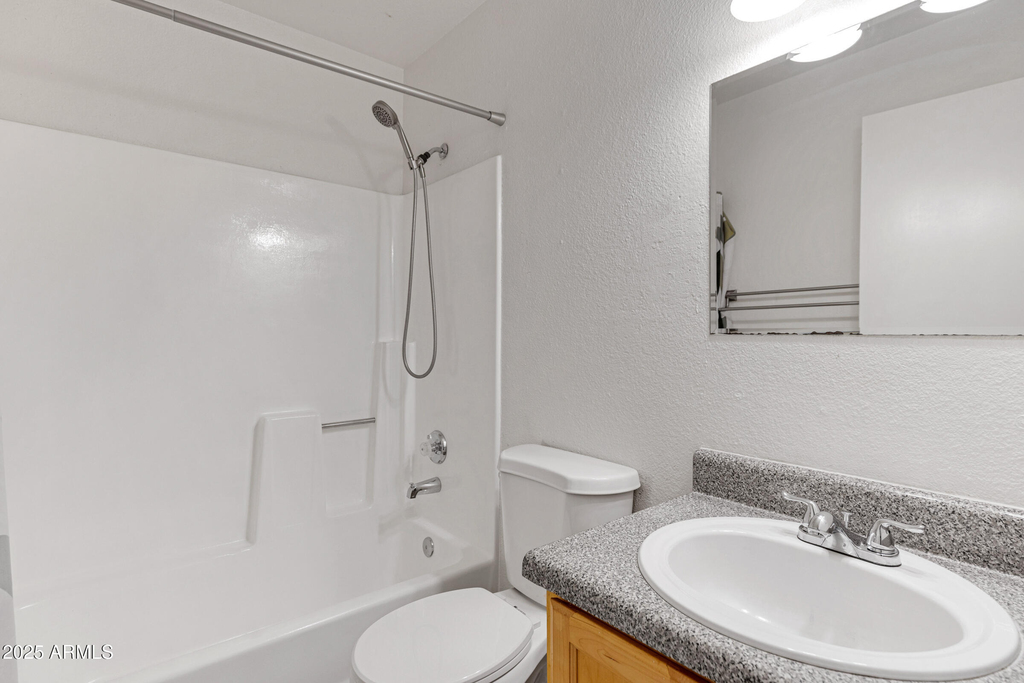 11640 N 51st Avenue - Photo 17