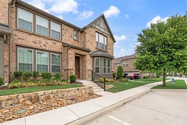 6100 Silverado Trail - Photo 2