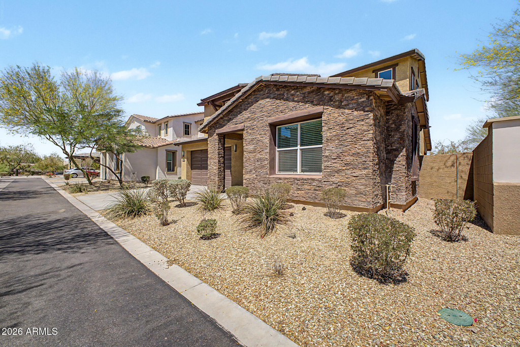 17797 W Cassia Way - Photo 2