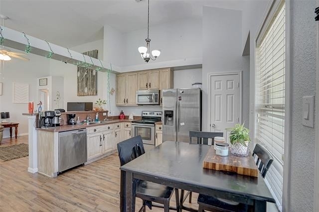 8801 Stewart Street - Photo 7