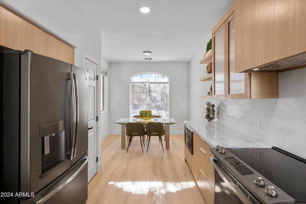 1084 E Susan Lane - Photo 7