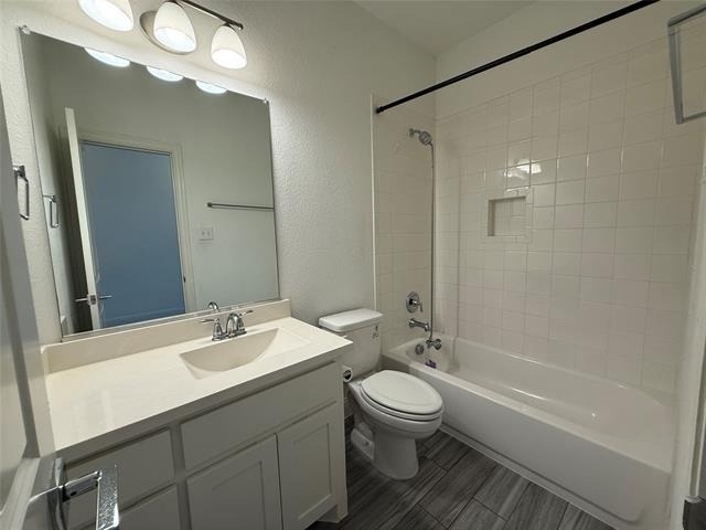 2104 Hubbard Park Lane - Photo 17