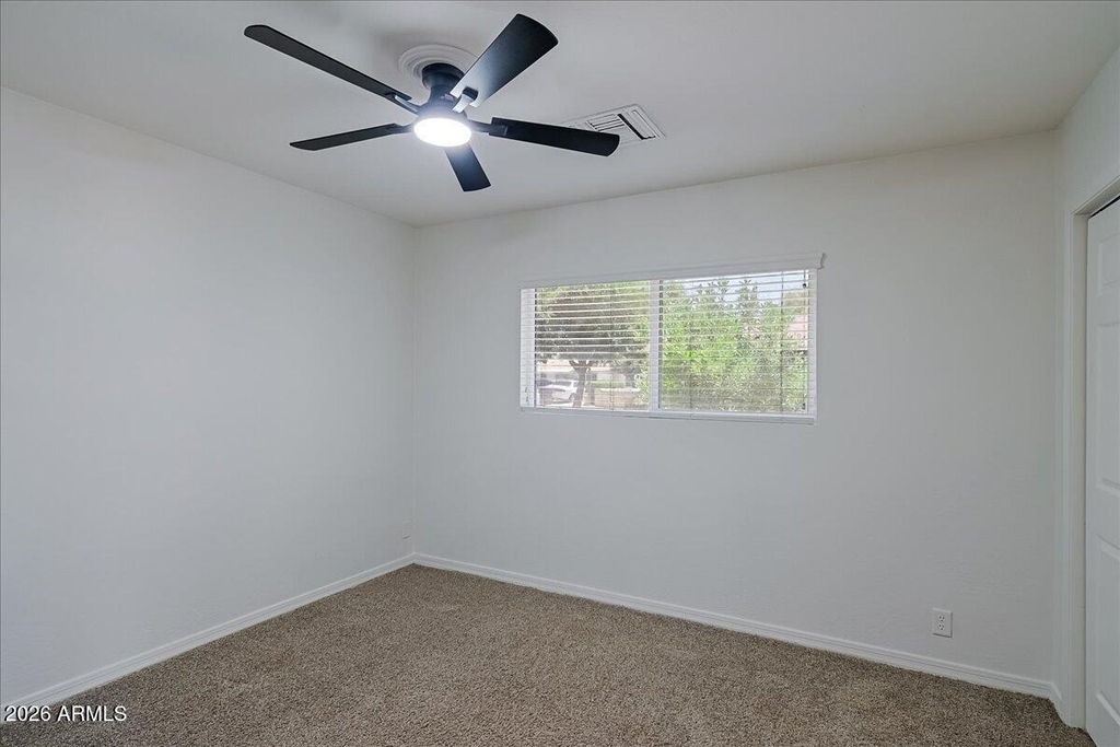 536 N Cheri Lynn Drive - Photo 14