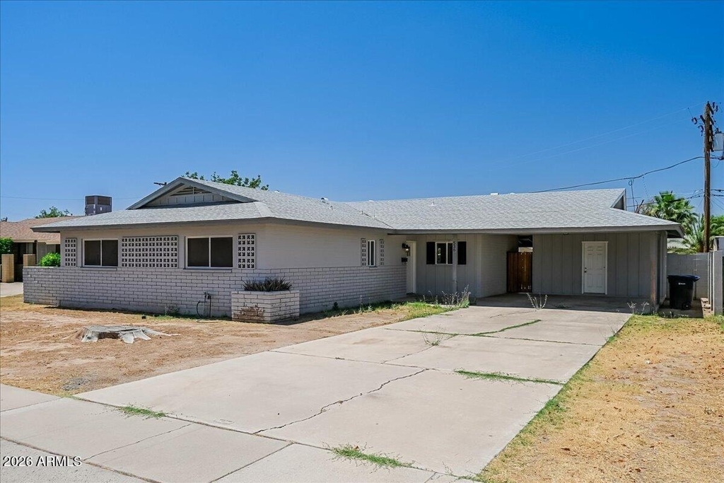 536 N Cheri Lynn Drive - Photo 0