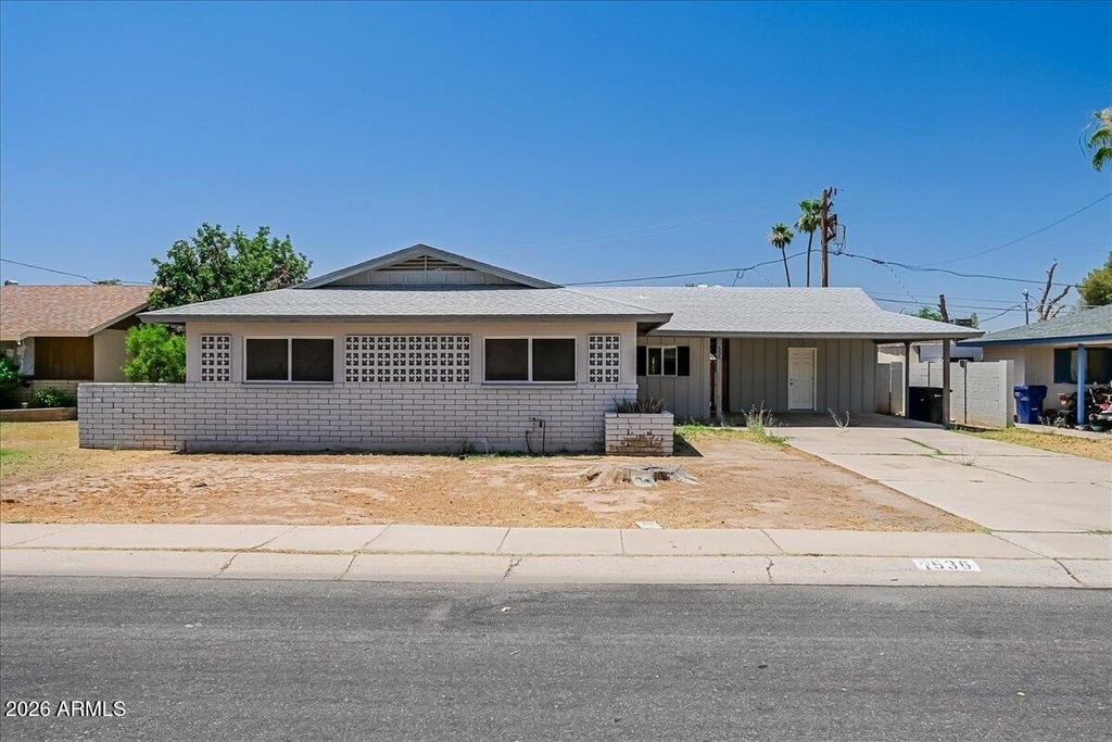 536 N Cheri Lynn Drive - Photo 1
