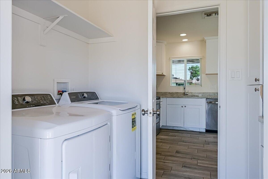 536 N Cheri Lynn Drive - Photo 12
