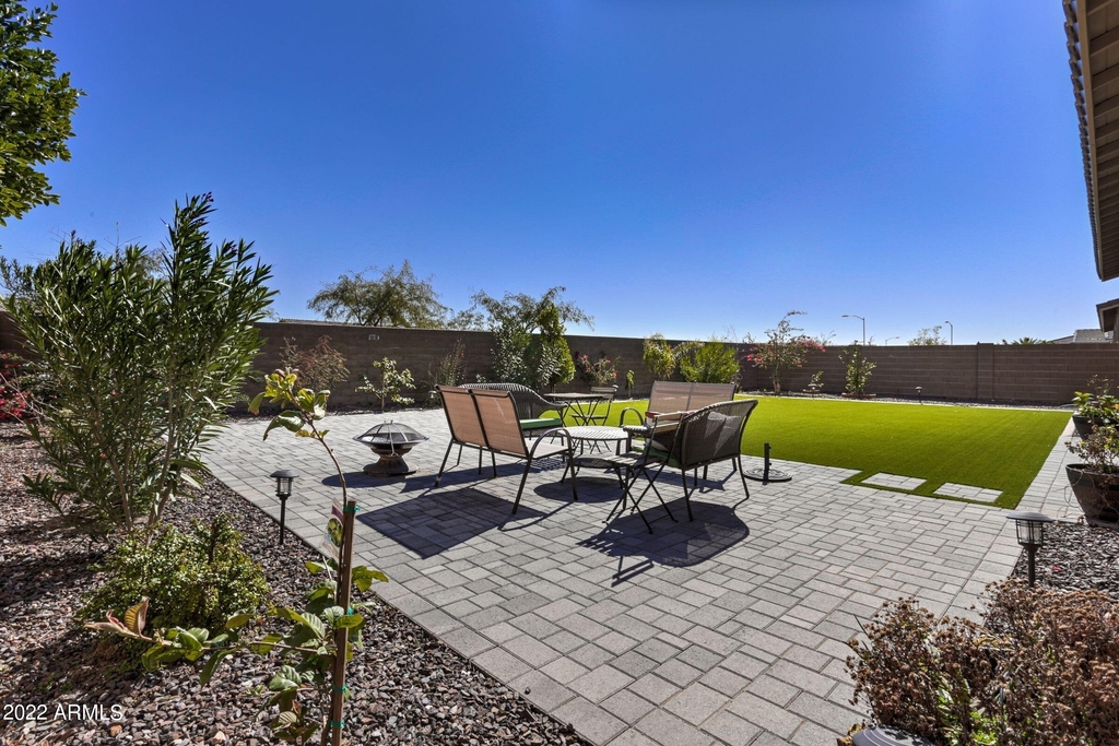 22533 N 93rd Drive - Photo 15