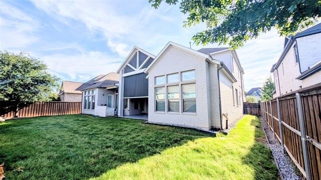 8933 Frostweed Road - Photo 3