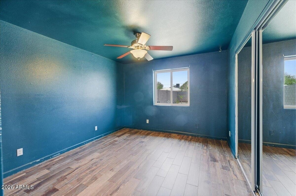 1433 E Windsor Avenue - Photo 9