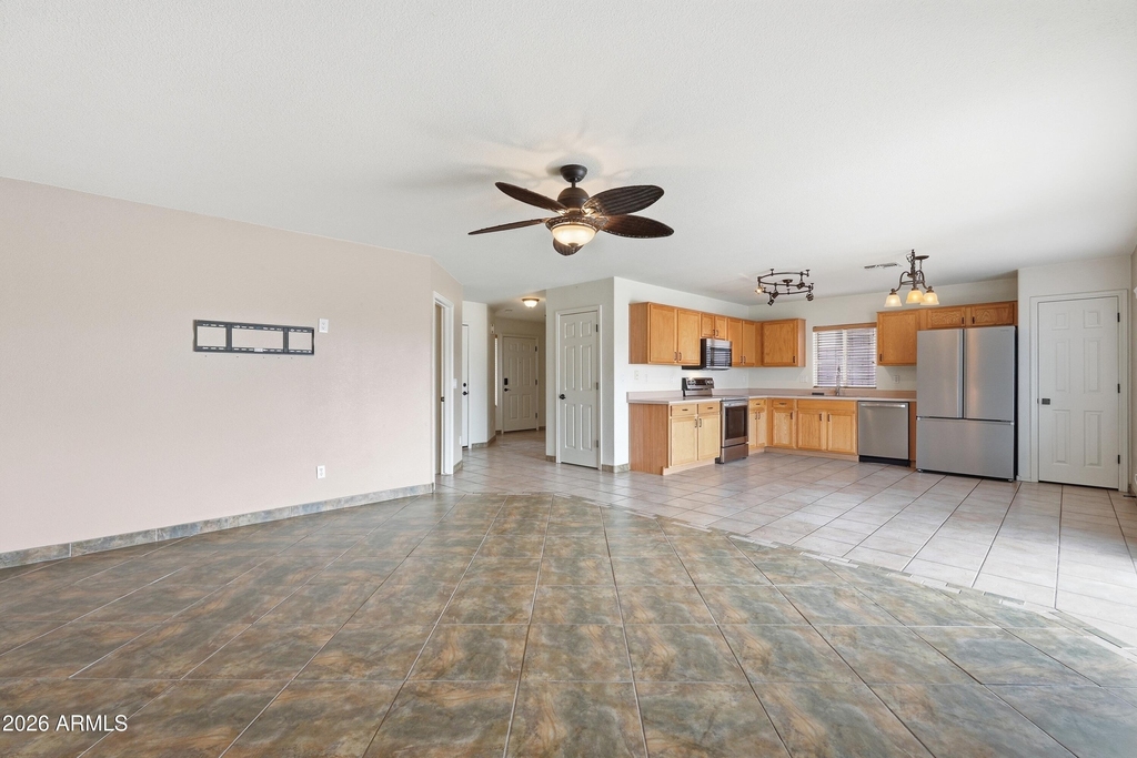 11319 W Madisen Ellise Drive - Photo 4