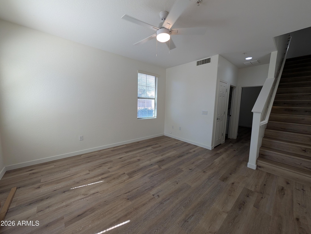 15240 N 142nd Avenue - Photo 7