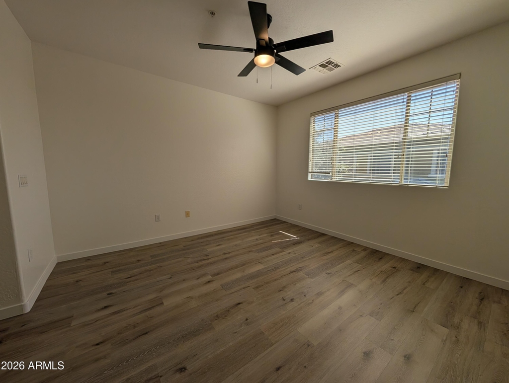 15240 N 142nd Avenue - Photo 22
