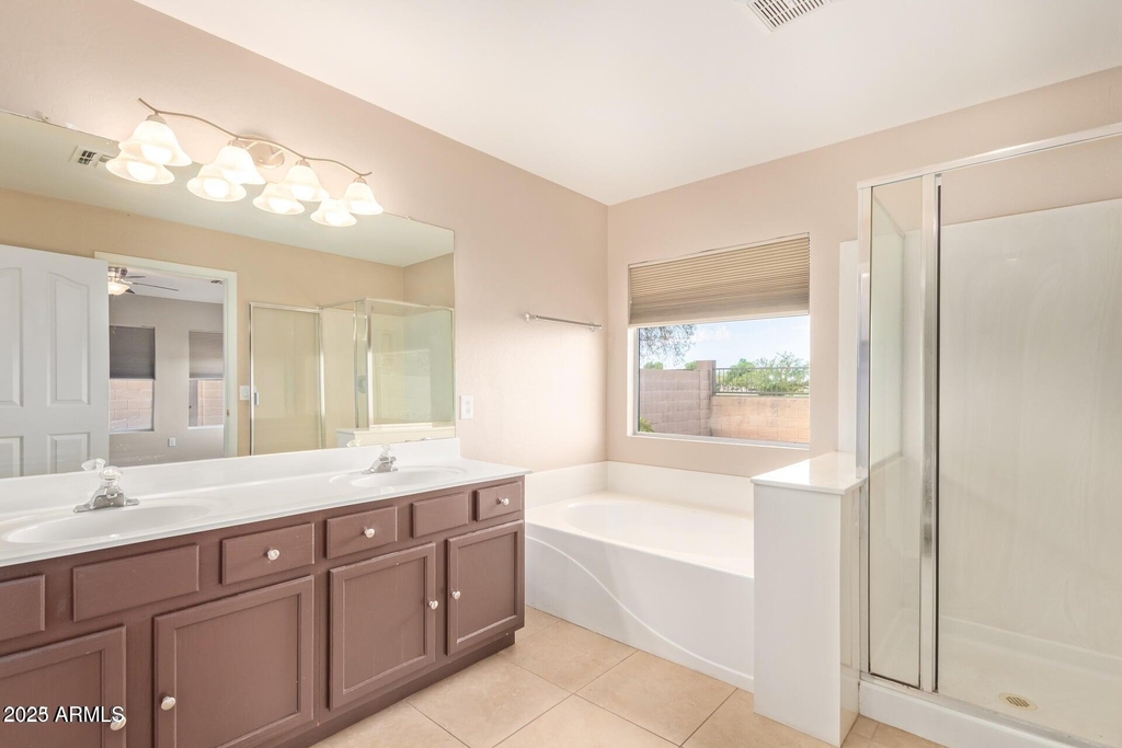 3570 S Moccasin Trail - Photo 14