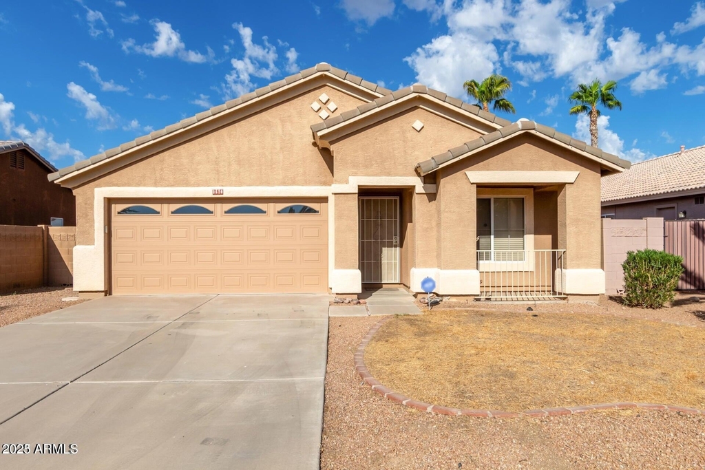3570 S Moccasin Trail - Photo 0