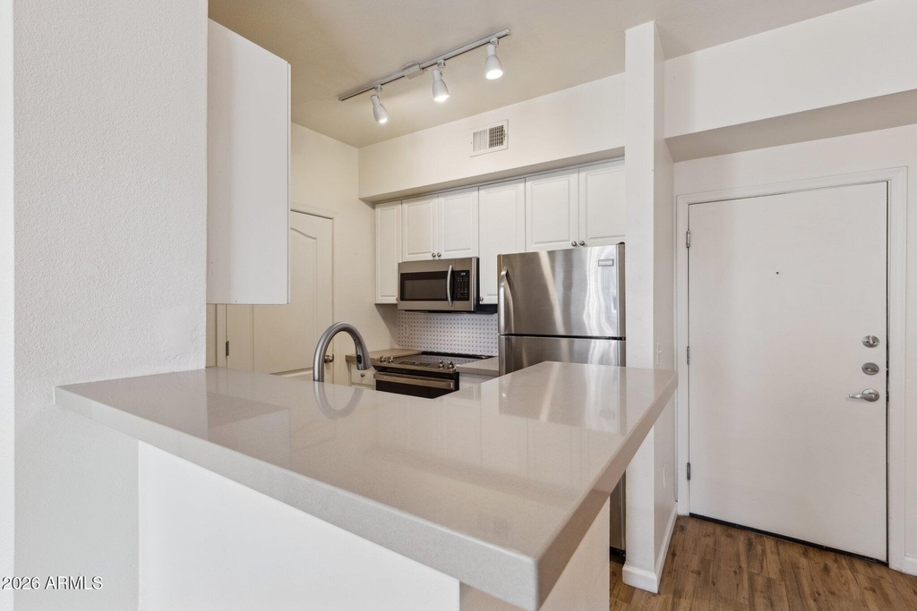 1701 E Colter Street - Photo 6