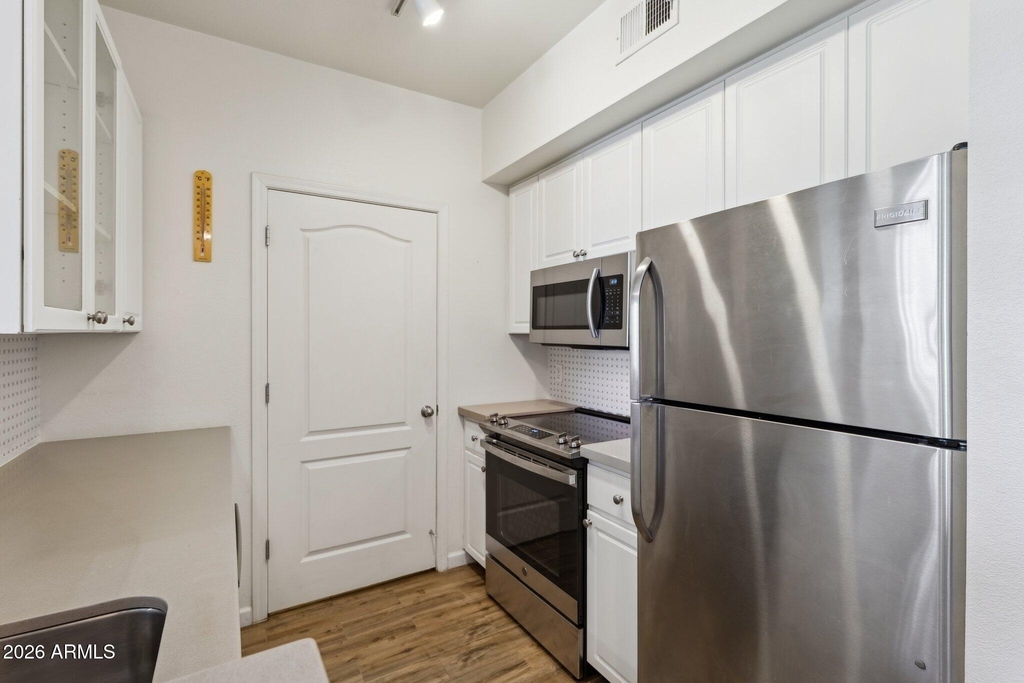 1701 E Colter Street - Photo 9