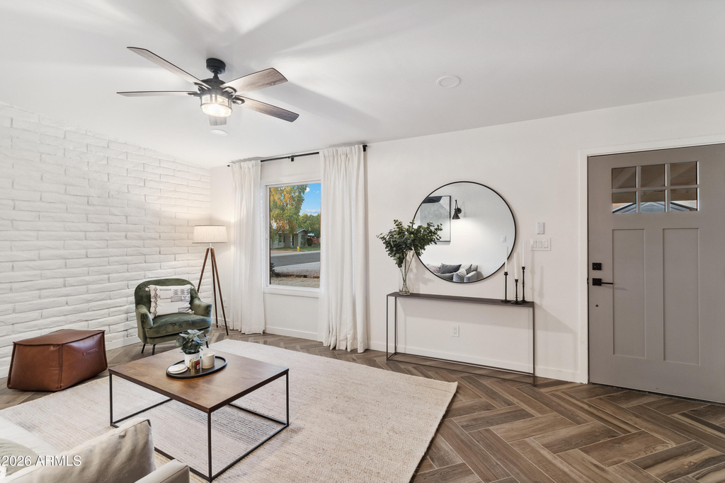 1249 E Bishop Drive - Photo 4