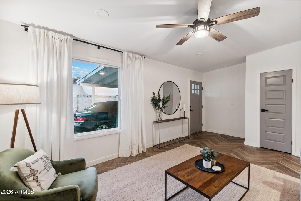 1249 E Bishop Drive - Photo 3