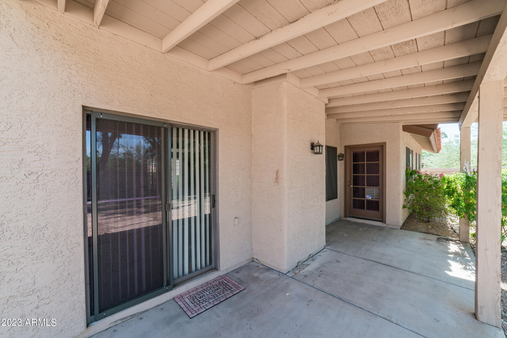 9210 N 104th Place - Photo 33