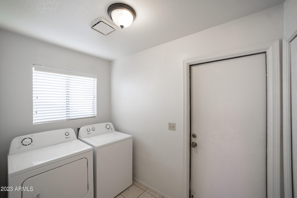 9210 N 104th Place - Photo 6