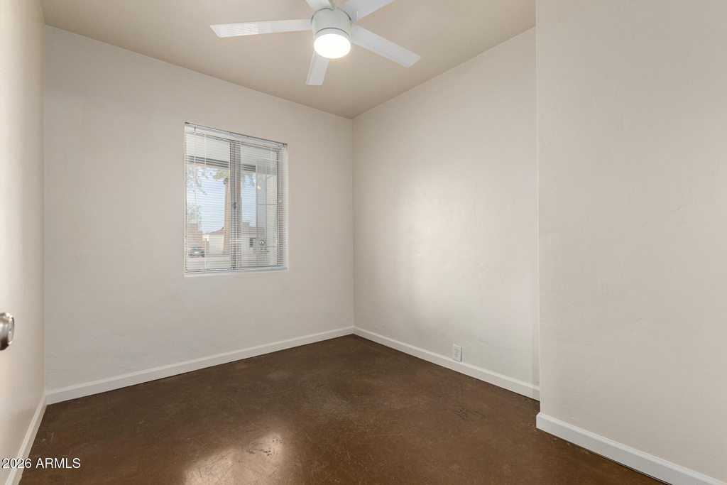 365 E Weldon Avenue - Photo 16