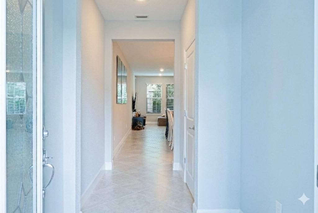 1832 Se Roxy Way - Photo 3