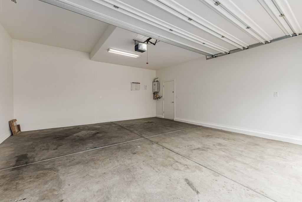 2532 N 149th Avenue - Photo 22