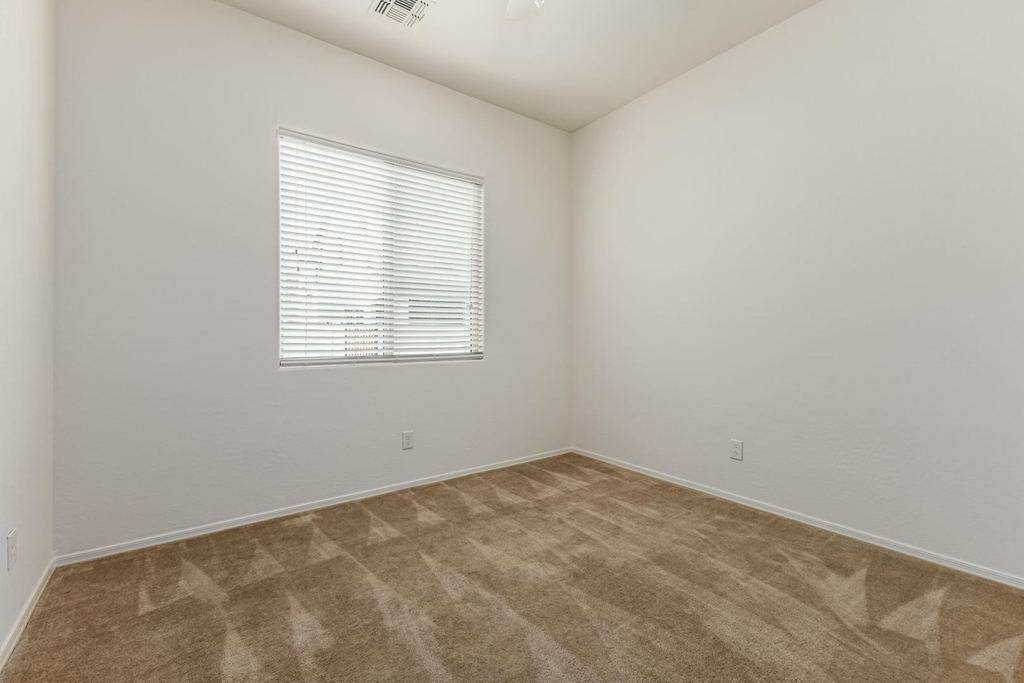 2532 N 149th Avenue - Photo 12