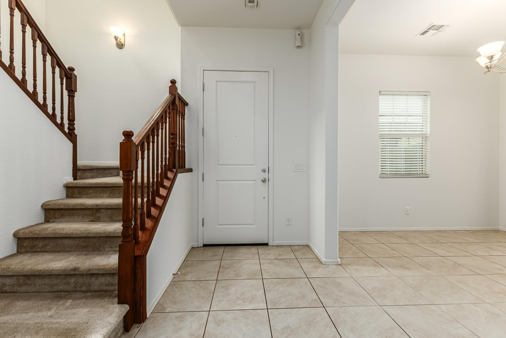 2532 N 149th Avenue - Photo 3