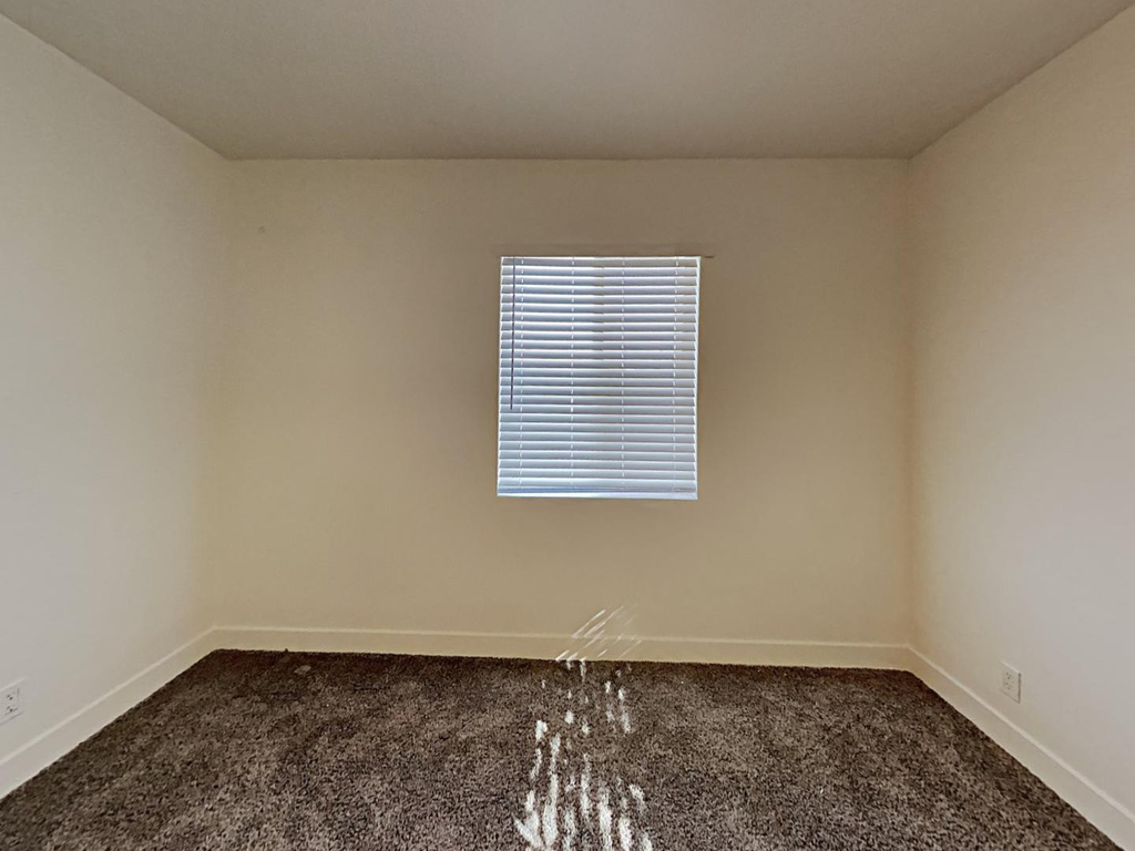 2431 W Shady Glen Avenue - Photo 7