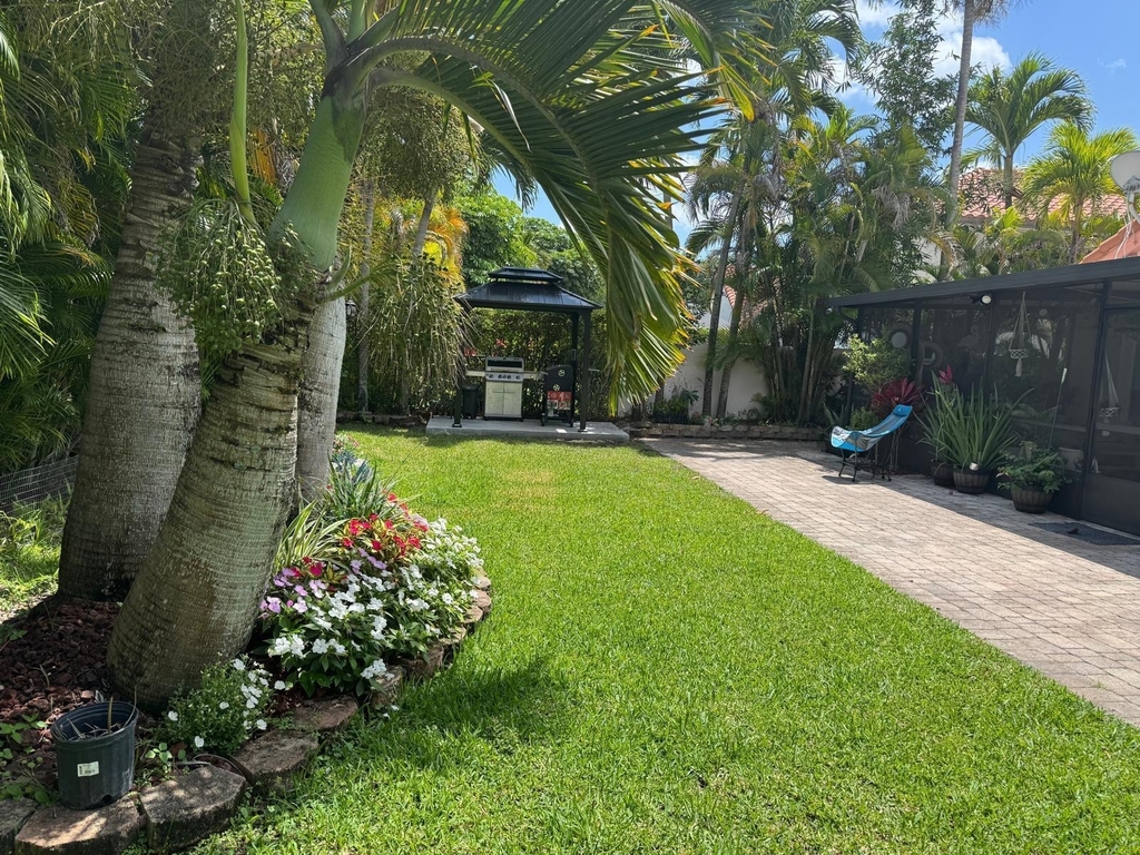 544 Nw 38th Avenue - Photo 15