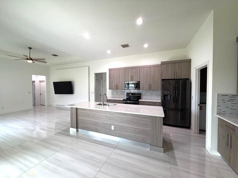 1730 Sw California Boulevard - Photo 1
