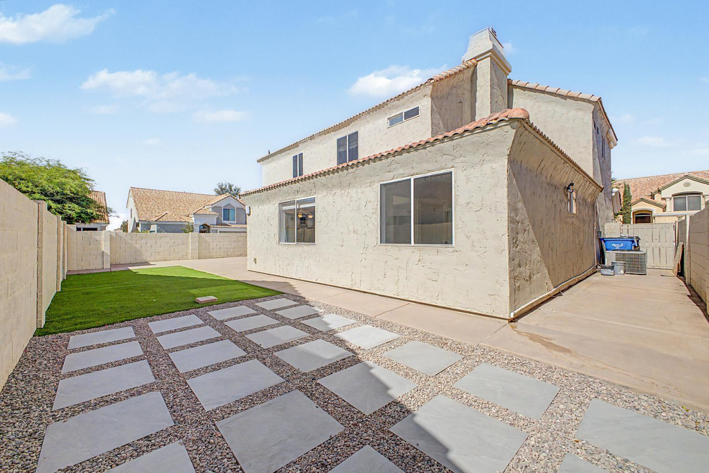 1006 S Tiago Drive - Photo 33