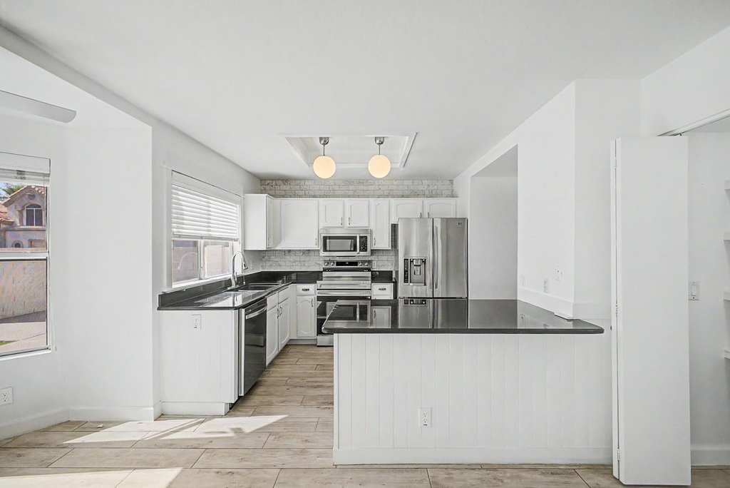 1006 S Tiago Drive - Photo 12