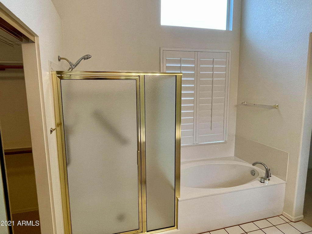 15045 N 54th Place - Photo 10