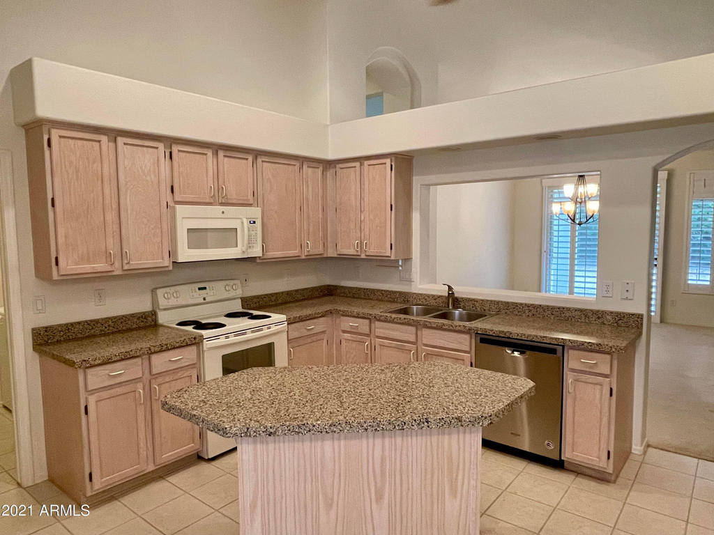 15045 N 54th Place - Photo 11