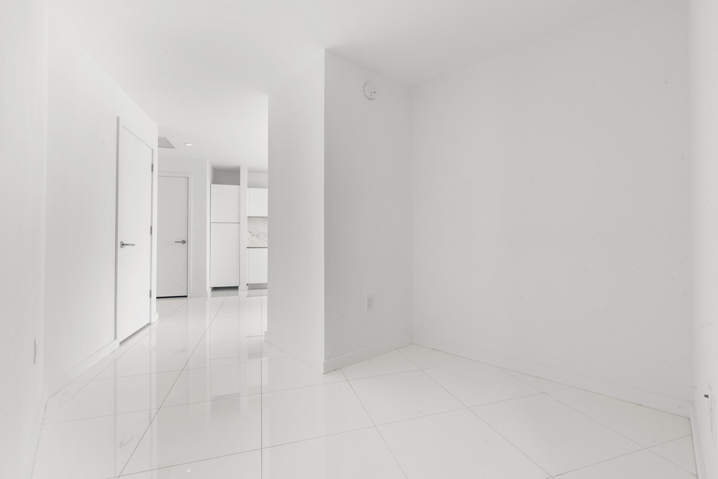 851 Ne 1st Avenue - Photo 13