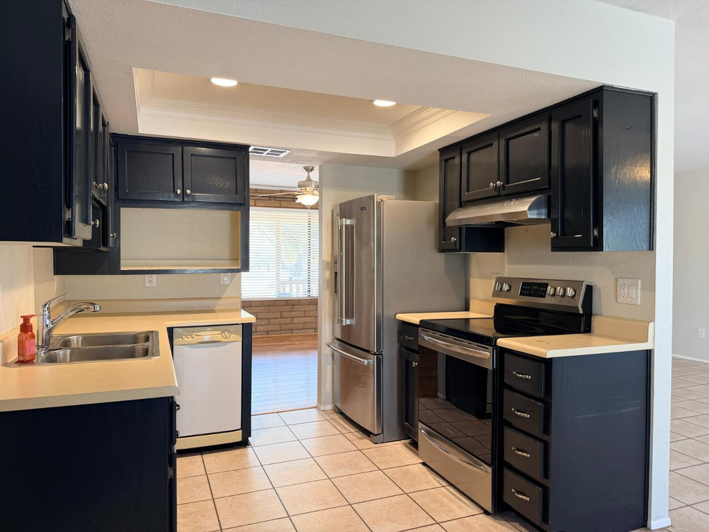 4224 E Ashler Hills Drive - Photo 9