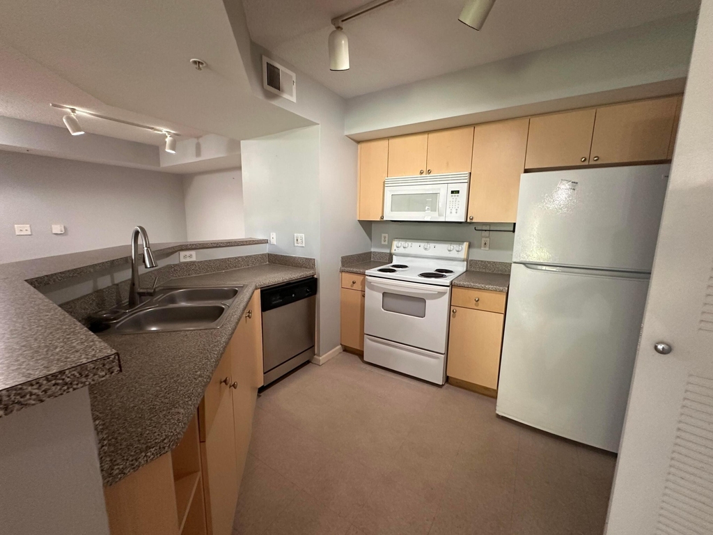 3628 Nw Adriatic Lane - Photo 2