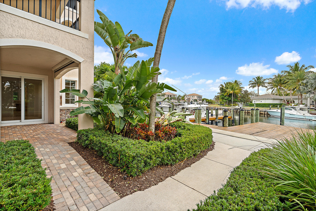 13629 Treasure Cove Circle - Photo 4