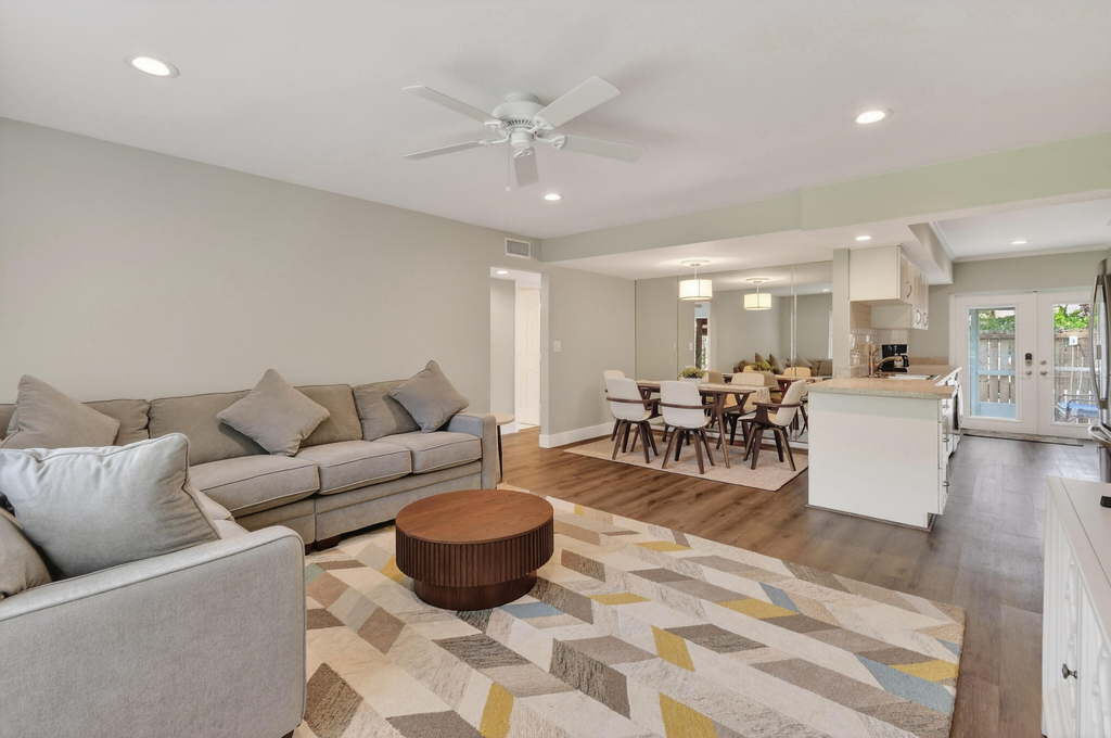 11521 Landing Place - Photo 8