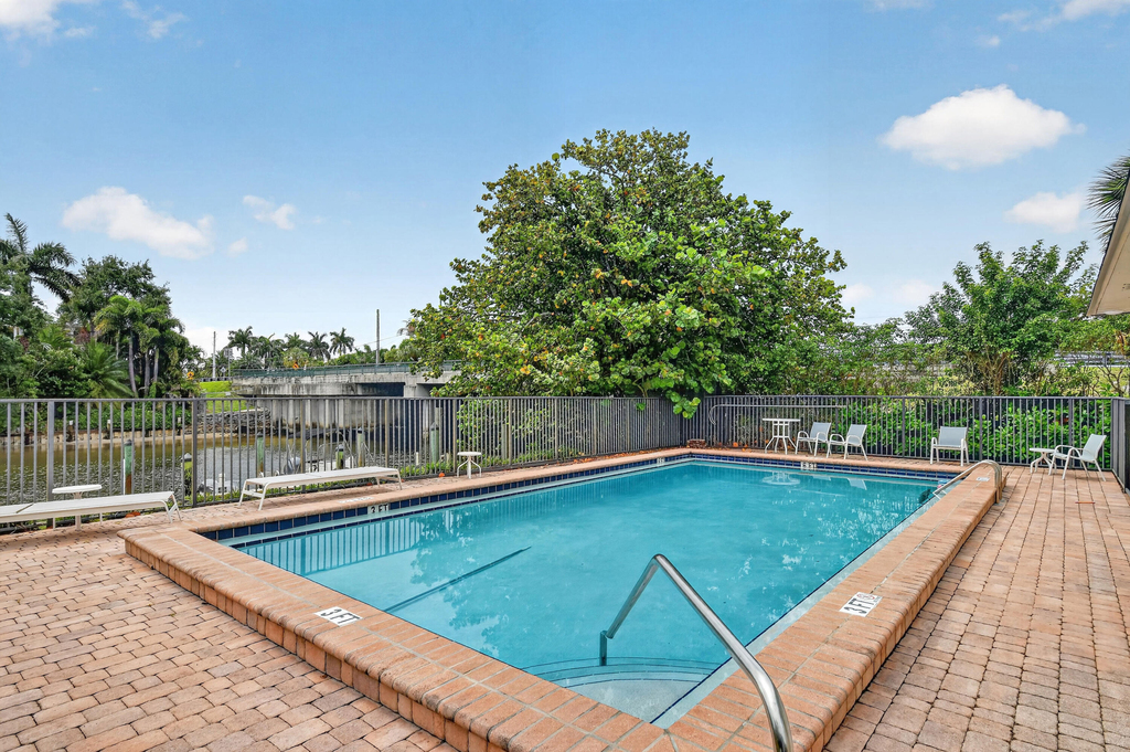 11521 Landing Place - Photo 26